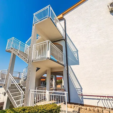 Stefka Apartament Dramalj