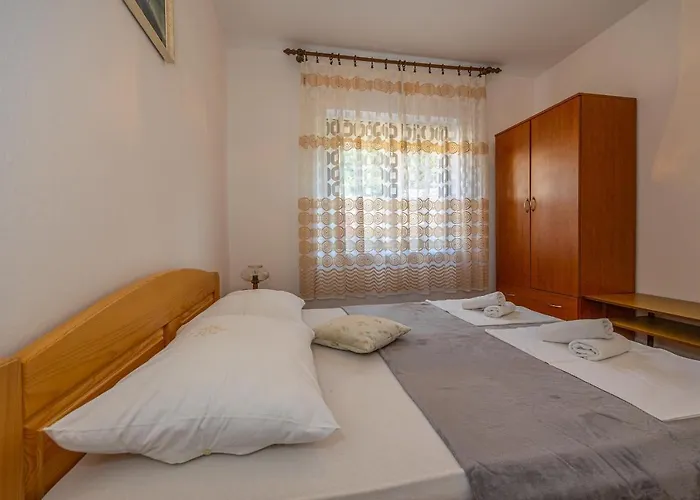 Stefka Apartment