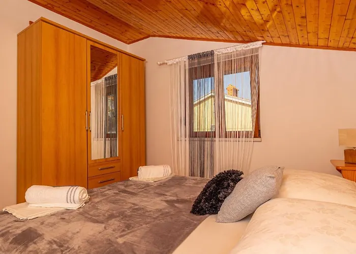 Apartment Stefka Dramalj