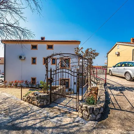 Stefka Apartmani *