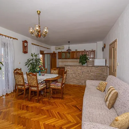 Stefka Apartmani
