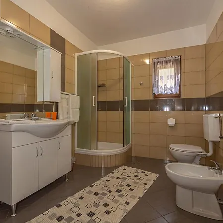 Apartment Stefka *
