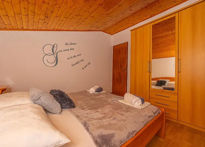 Stefka Apartament Dramalj