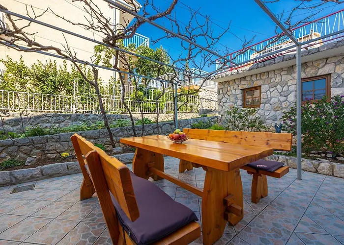 Stefka Apartament Dramalj